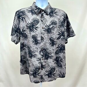 OLIVER & BURKE Men’s gray and black pineapple short sleeve shirt‎ size XL